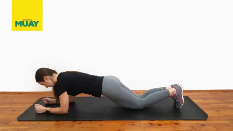 Plank modificato – allenamento sicuro per il core
