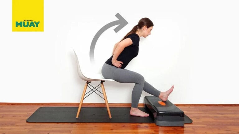 Stretching dei muscoli posteriori della coscia